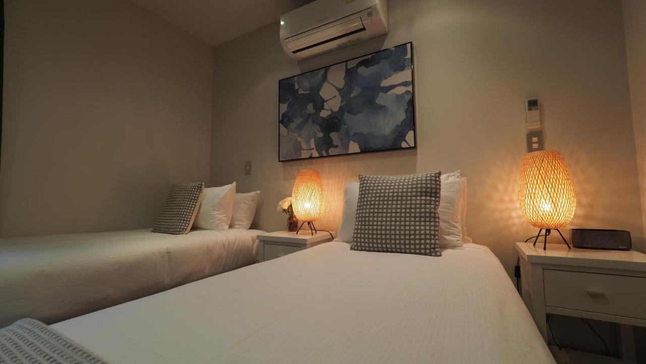 Colombo Lodge Hotel Christchurch Extérieur photo